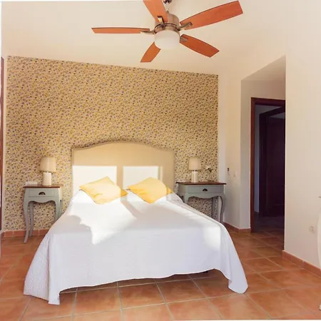 Βίλα Fuerte Holiday Jacuzzi & Style
