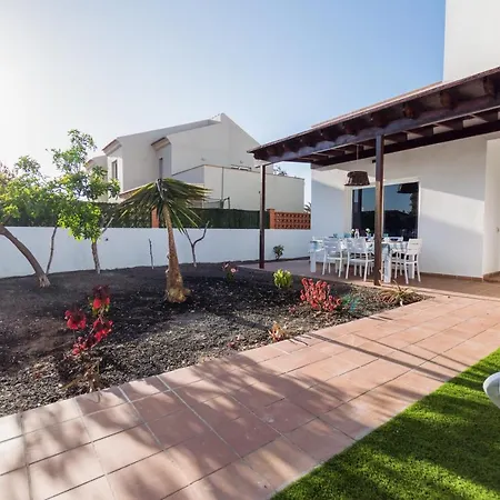 Fuerte Holiday Jacuzzi & Style Villa La Oliva